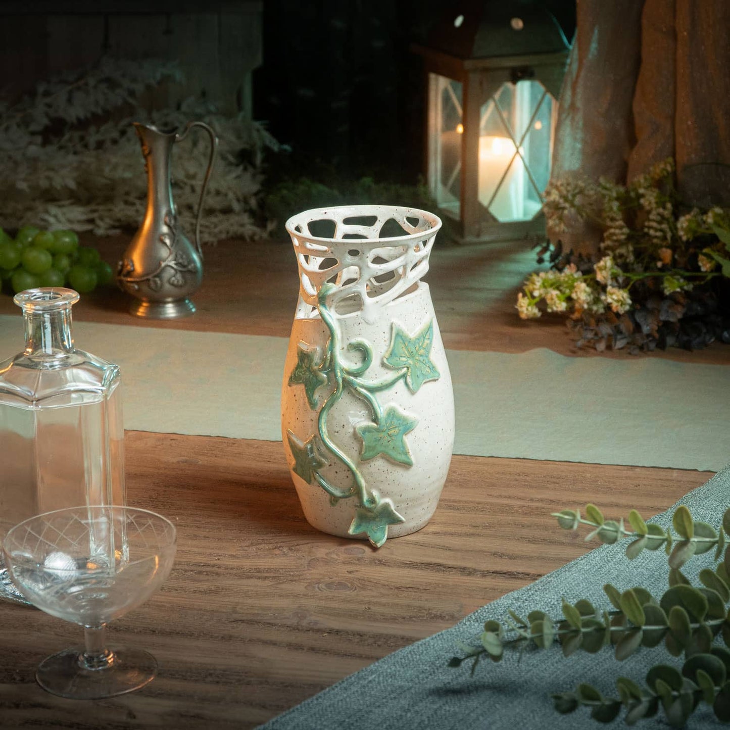 Vase ajouré elfique